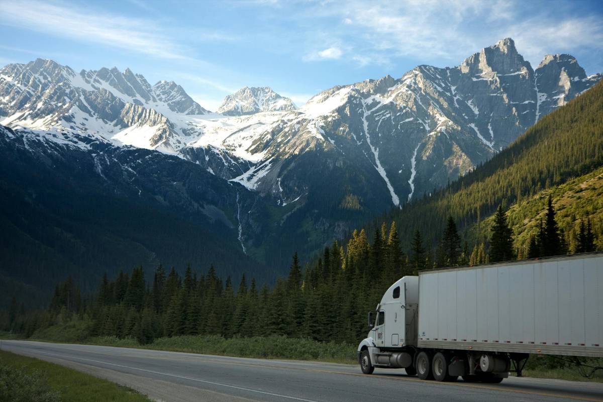 Factors That Affect Truck Insurance Premiums